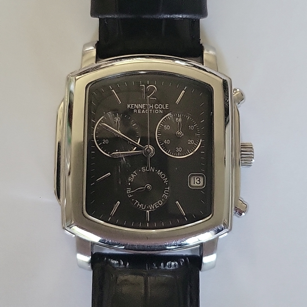 KENNETH COLE REACTION CHRONOGRAPH WATCH F98-06-KC1169